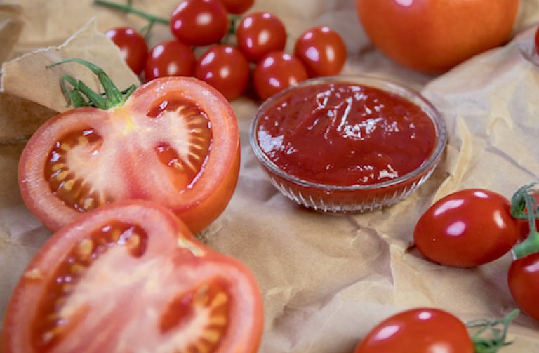 Tušíte, jak se označují kečupy s vyšším podílem rajčat?